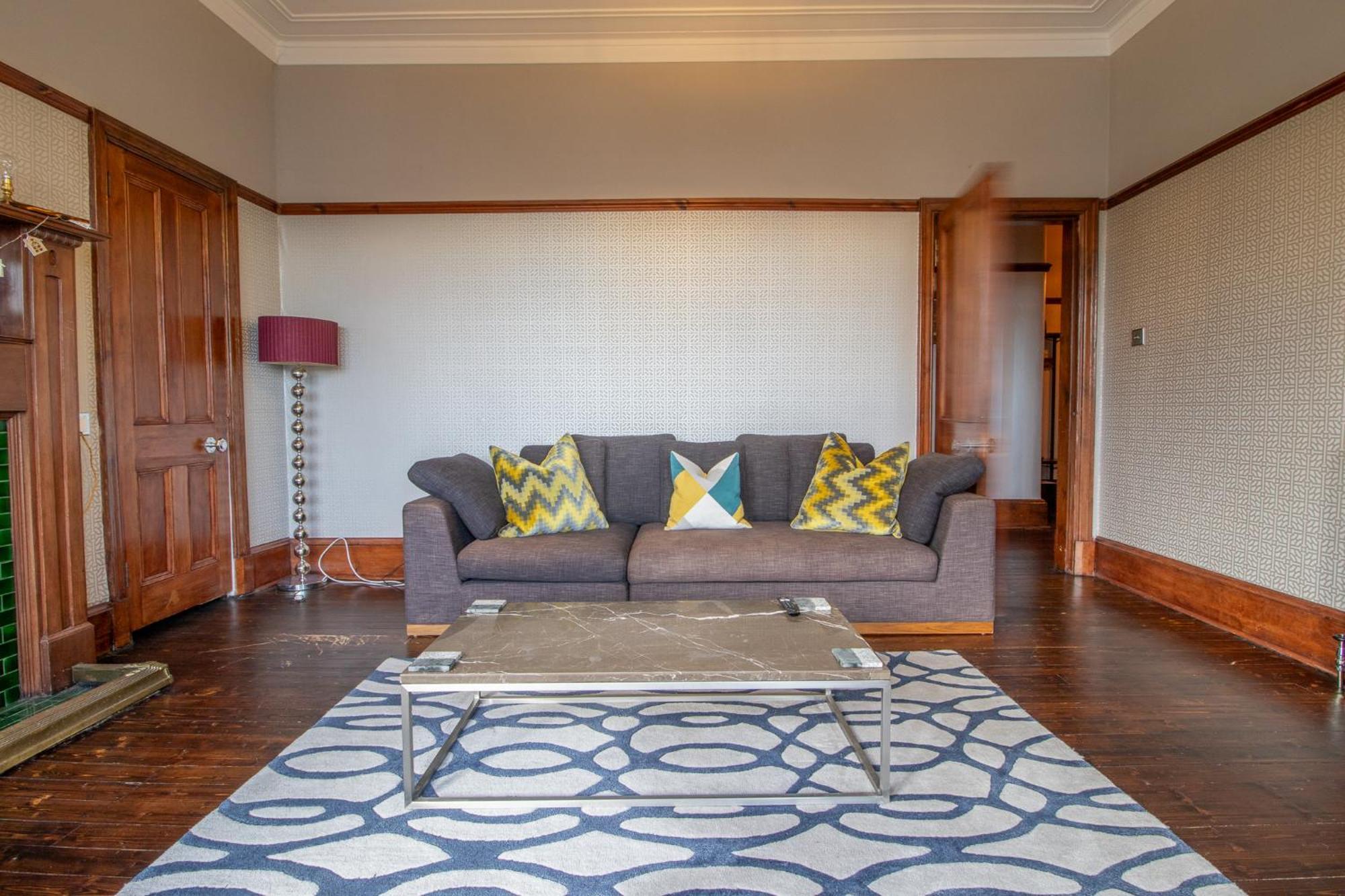 Pass The Keys Beautiful, Traditional 2 Bed Flat W Free Parking Глазго Екстер'єр фото