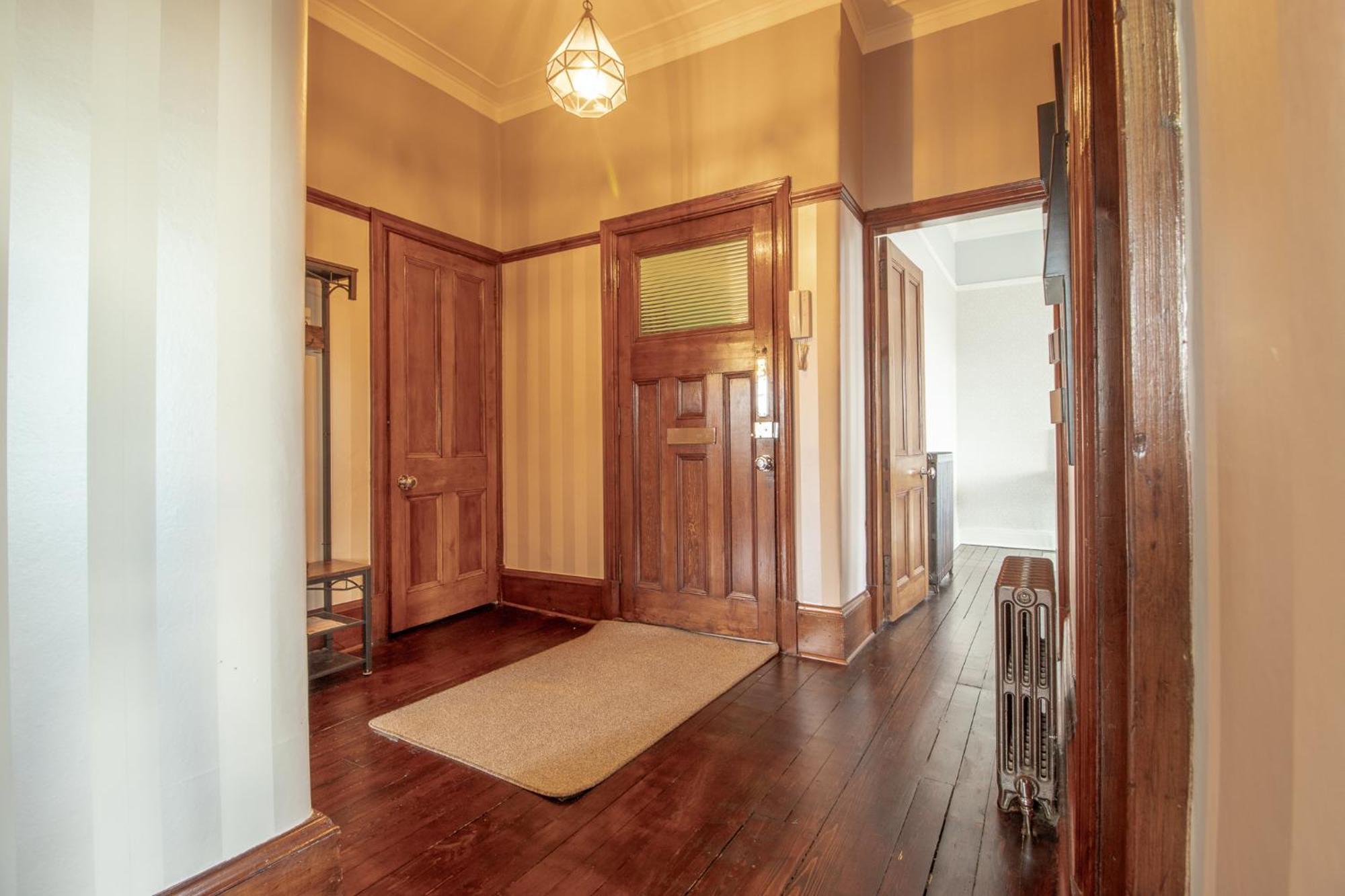 Pass The Keys Beautiful, Traditional 2 Bed Flat W Free Parking Глазго Екстер'єр фото